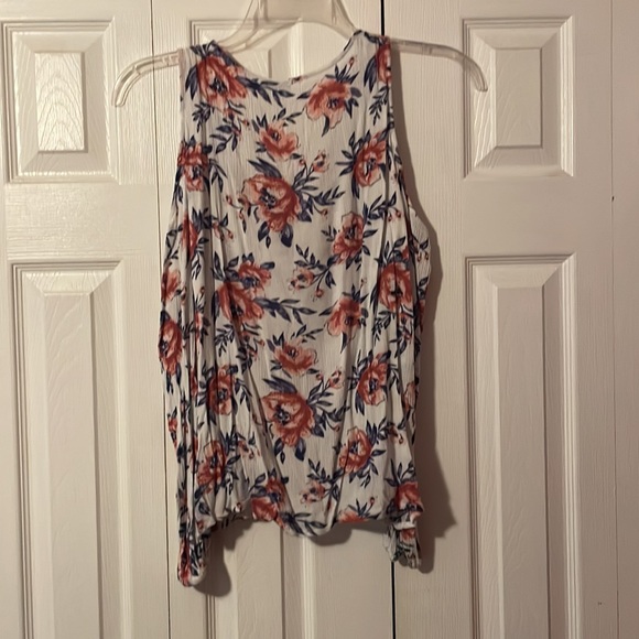 Flower Open Shoulder Long Sleeve - Picture 5 of 5